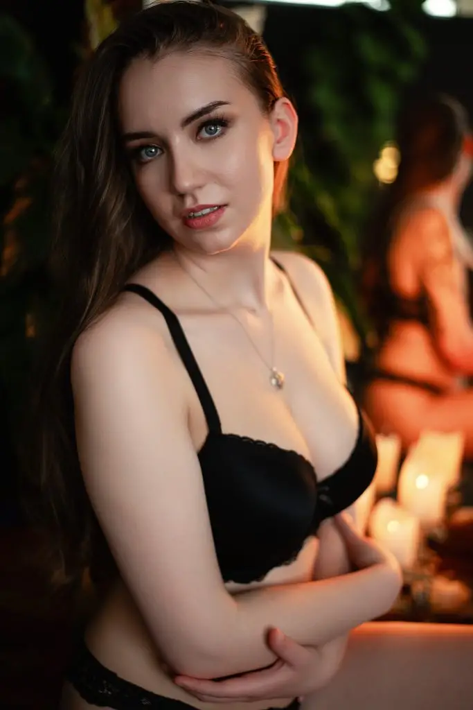 people do boudoir photoshoots to have beautiful memories of themselves and to boost their confidence.